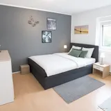 1, Schlafzimmer (WE 1)