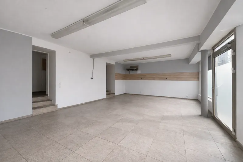 Zugang zu den Nebenflächen