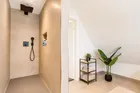 Moderne Walk-In-Dusche