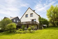 Hausrückseite