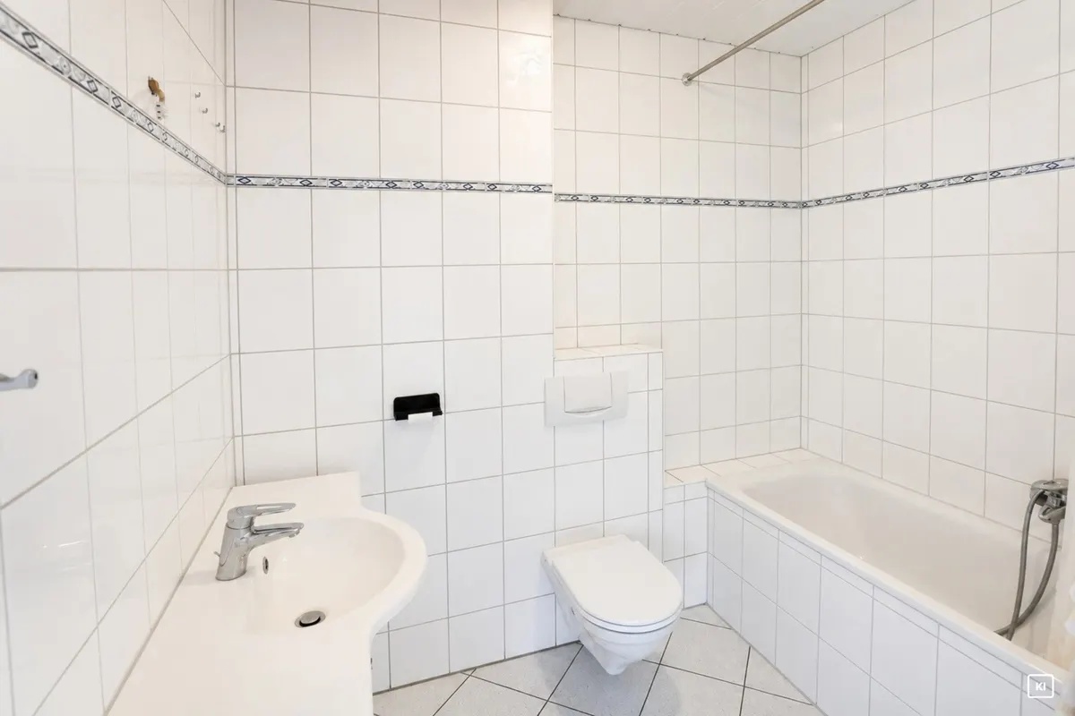 Wannenbad im DG