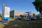 Zufahrt zum Bürohaus in guter Sichtlage