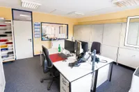 Büro 9