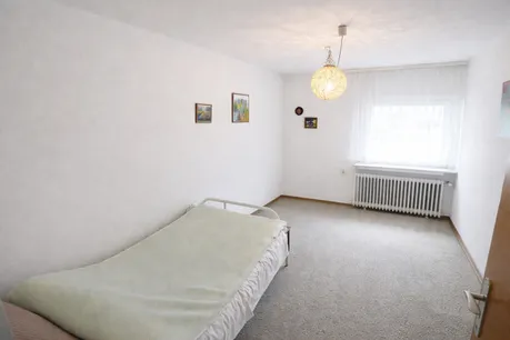 2. Schlafzimmer im OG (WE 2)