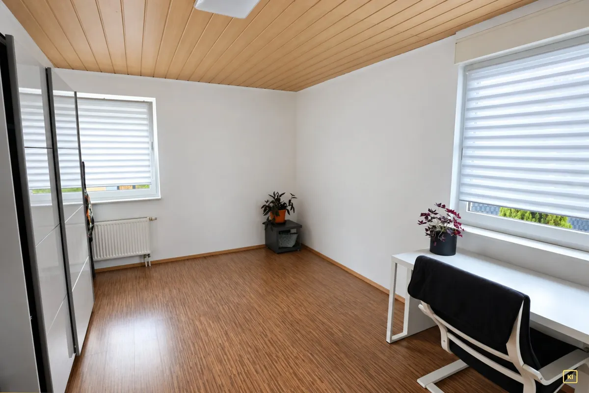 Schlafzimmer III