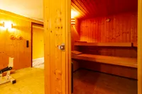 Keller mit Sauna und Dusche