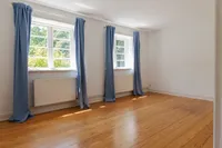Schlafzimmer OG mit Blick z. Blomenburg