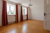 Schlafzimmer OG mit Blick z. Apfelgarten