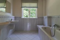Badezimmer OG