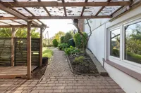 überdachter Innenhof