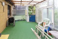 überdachte Terrasse