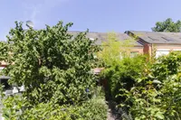 Rückansicht mit Garten