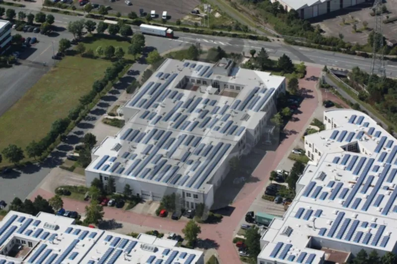 797 m² Lagerfläche + 423 m² Bürofläche teilbar im modernen Gewerbepark „Provisionsfrei“ zu vermieten