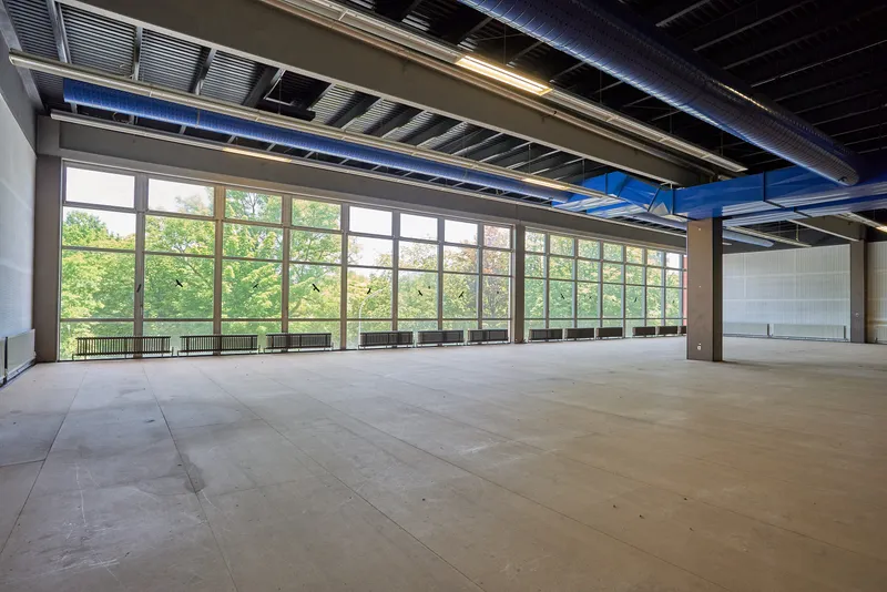 143 m² hochwertige Bürofläche in Heusenstamm „Provisionsfrei“ zu vermieten