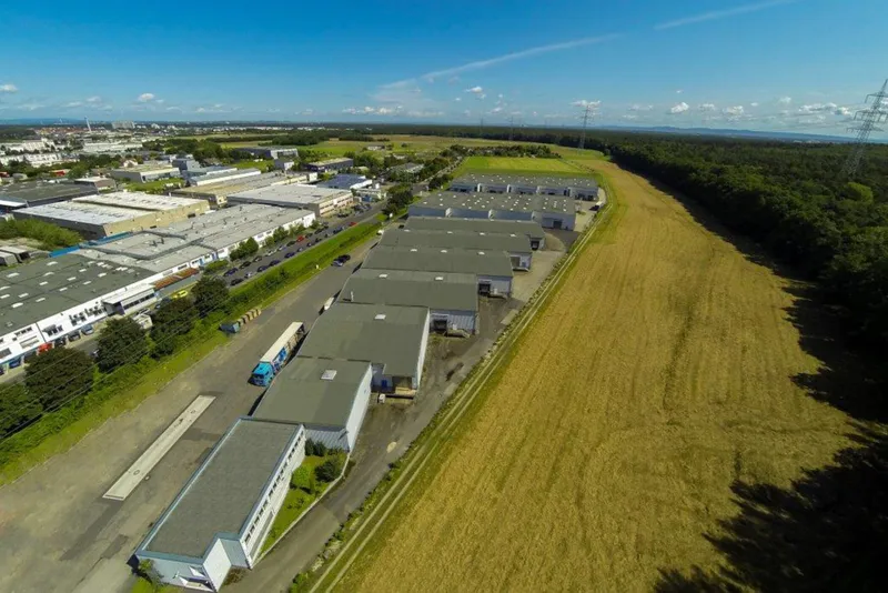 709 m² Halle mit 150 m² Büro **Provisionsfrei** in Dietzenbach zu vermieten