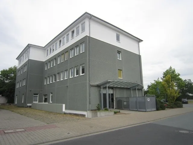 175 m&sup2; Lager-/B&uuml;ro-/Servicefl&auml;che in Heusenstamm „Provisionsfrei“ zu vermieten