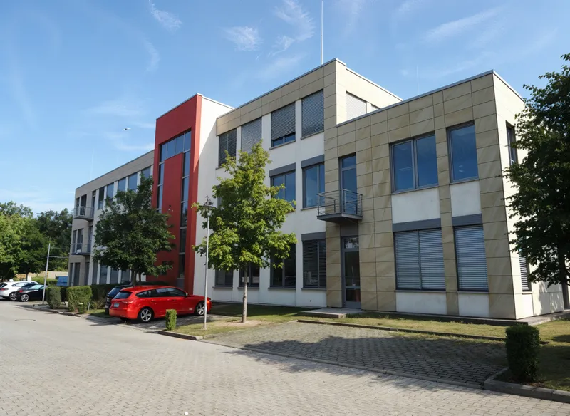 337 m&sup2; „Exklusive B&uuml;roeinheit“ Red Square Neu-Isenburg – Zeppelinheim Provisionsfrei zu vermieten“