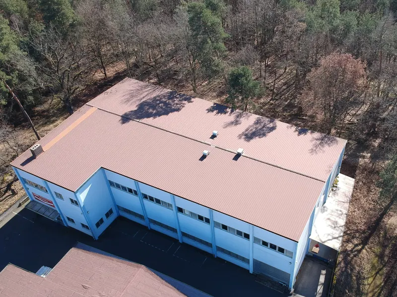 1.700 m&sup2; Lager-/Produktion-/B&uuml;ro zu vermieten