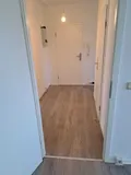 Flur in Richtung Eingangstür 