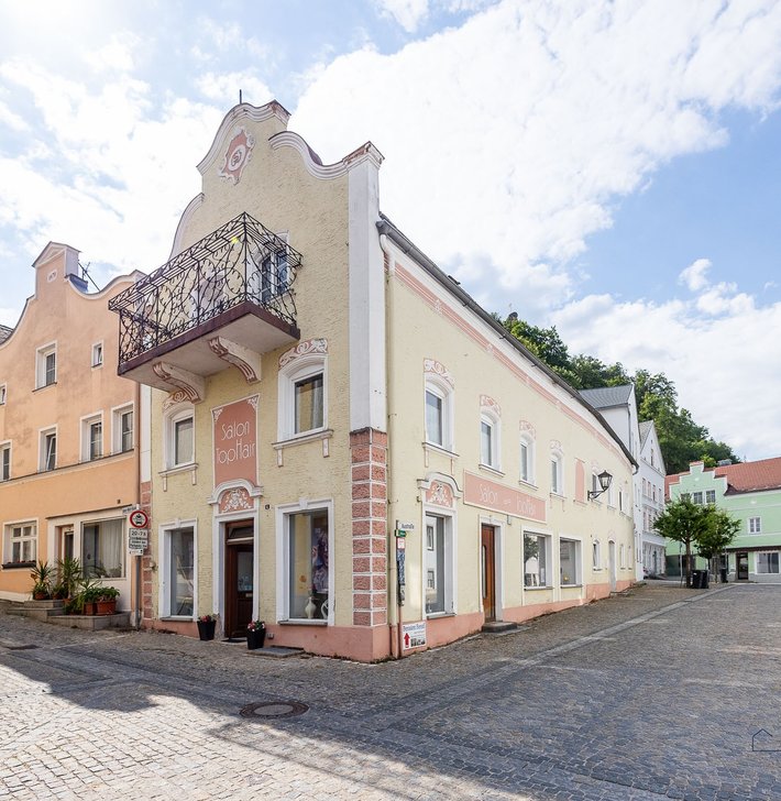Jetzt neu: Zinshaus/Renditeobjekt zum Kauf in Riedenburg