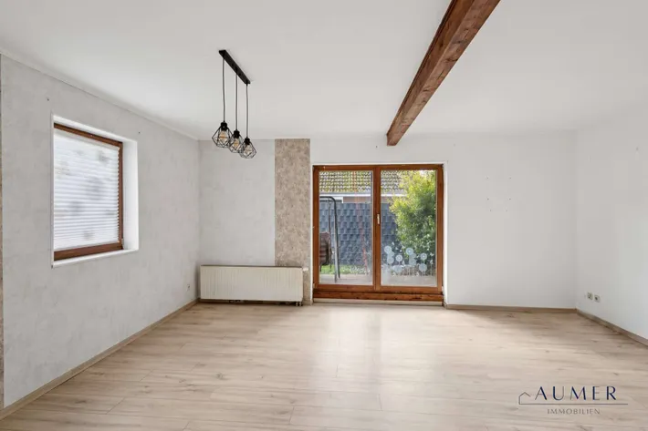 Jetzt neu: Haus zum Kauf in Königsmoor