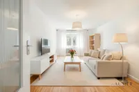 Wohnzimmer - möbliert