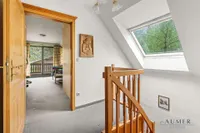 Treppenhaus in den OG Haus 1