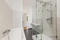 Badezimmer 1