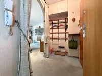 Eingang und Garderobe
