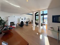 Wohn-Essbereich mit Kamin