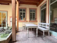 Innenhof mit Freisitz