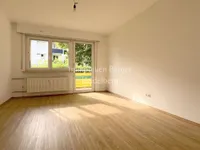 Zimmer mit Balkon