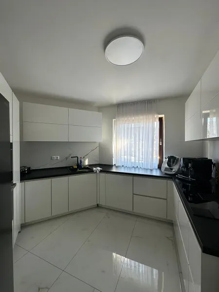 Moderne 4,5-Zimmer-Wohnung zur Miete in Lahr- Zentral