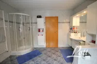 Badezimmer im OG