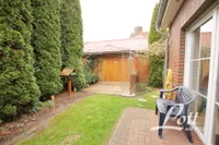 Gartenbereich mit Pavillon