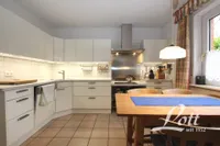 Küche mit Essbereich