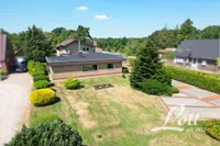 straßenseitige Ansicht