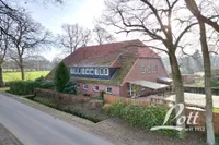 Straßenseitige Ansicht