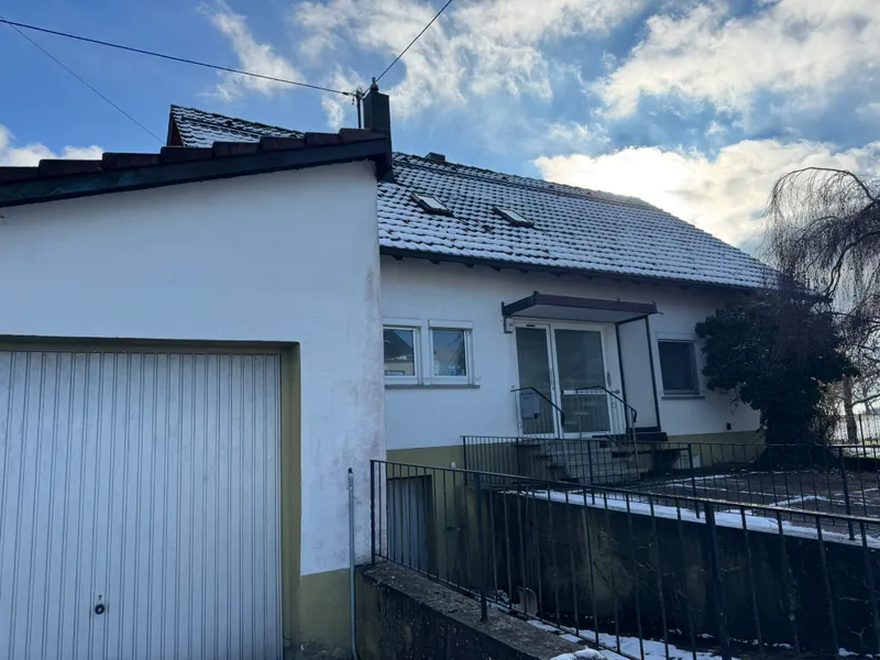 Haus-Vorderansicht