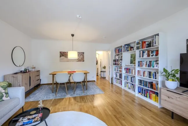 Wohnzimmer Ansicht 2