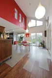 Blick vom Wohnzimmer in den Essbereich