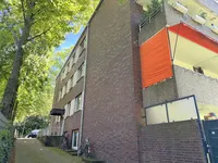 seitlicher Hauseingang
