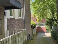 Zufahrt zu den Garagen