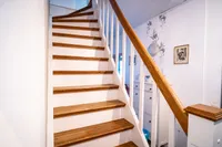 Treppe zum Obergeschoss