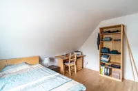Schlafzimmer 1