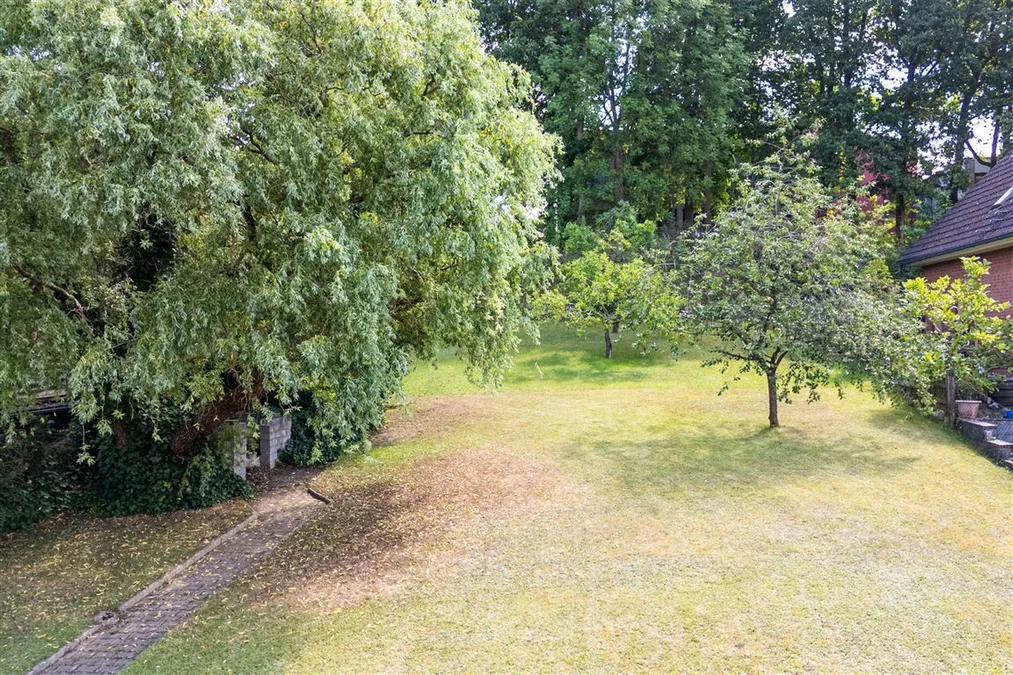 Grundstück