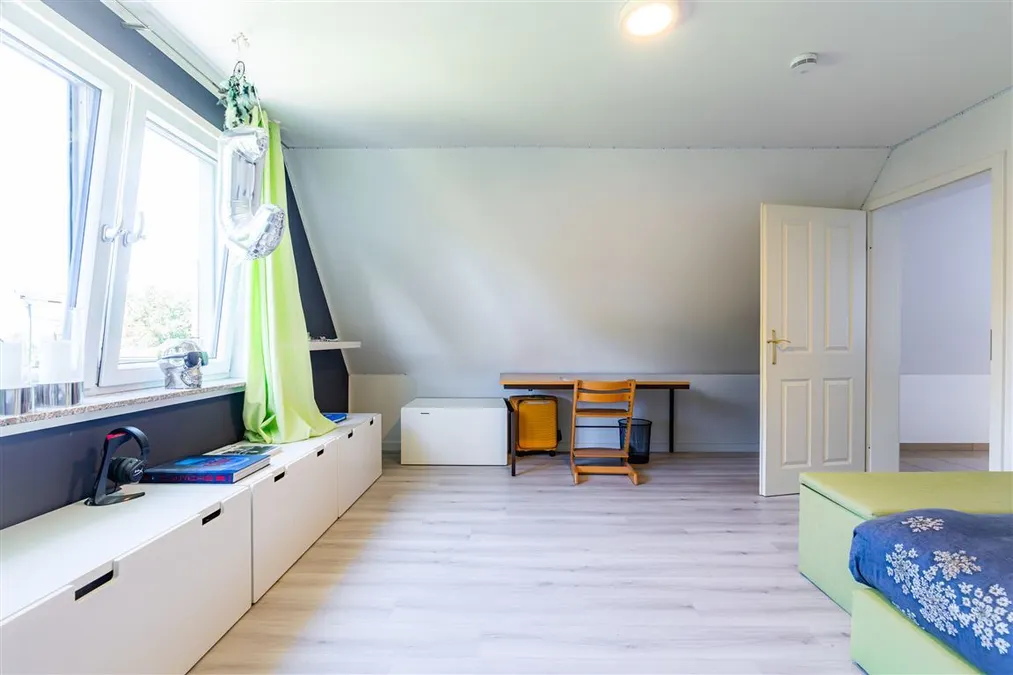 Kinderzimmer im OG
