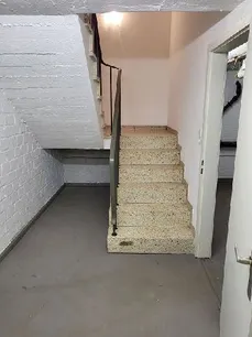 Keller