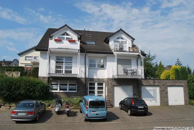 Straßenansicht