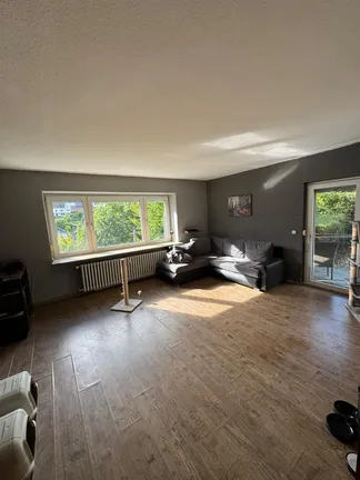 Wohnzimmer mit Sofa